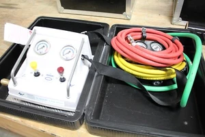 Vetter Air Lifting CONTROL V10-V68 116 PSI - Picture 1 of 1