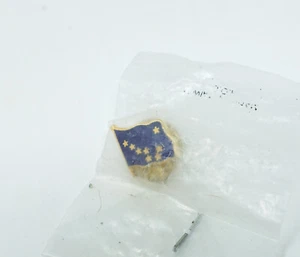 Vintage Eight Gold Stars on Blue Background Flag Lapel Pin Alaska Tie Tac - Picture 1 of 5