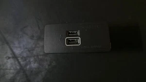 Y9894 Original Volvo XC60 2x USB enchufe conexión módulo de control 31407038 - Imagen 1 de 3
