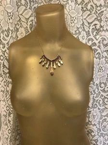 NWT "PIXLEY" Gold-tone 18" Small Bib Necklace - Picture 1 of 7
