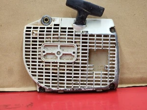 STIHL 044 CHAINSAW OEM STARTER RECOIL ASSEMBLY COVER ORIGINAL PERFECT COMPLETE 2 - Picture 1 of 12