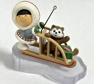 1989 Hallmark Keepsake FrostyFriends #10 in Serie Eskimo auf Schlitten - Bild 1 von 3