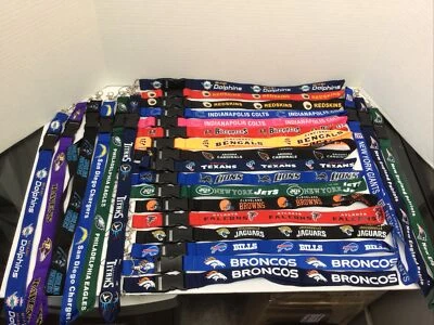 LICENSED NFL TEAM LICENSED LANYARD-ID HOLDER,KEYCHAIN KEY RING DETACHABLE CLIP - Image 1 of 4