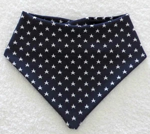 Pañuelo ♥ Pañuelo triangular ♥ Estrella ♥ Azul oscuro - Blanco ♥ hecho a mano - Imagen 1 de 2