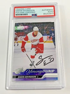 Tarjeta de hockey firmada por Simon Edvinsson 2023-24 Young Guns Detroit Red Wings ¡PSA! - Imagen 1 de 2