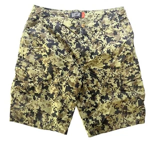 Draft Day Camo Mens Shorts Size Large Free Postage - Picture 1 of 5