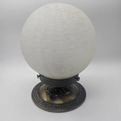  Candelabro Works Luminary vidrio blanco hojas globo arpa de metal  Foto 1 de 4