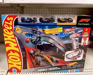 Hot Wheels Formula 1 Sprint Race Circuit 2025 New In Box - Picture 1 of 4