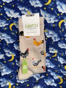 DAVCO Womens Crew Socks Size 9-11 Chicken Roosters Hens 1 Pack NEW NIP Recycled - Picture 1 of 6