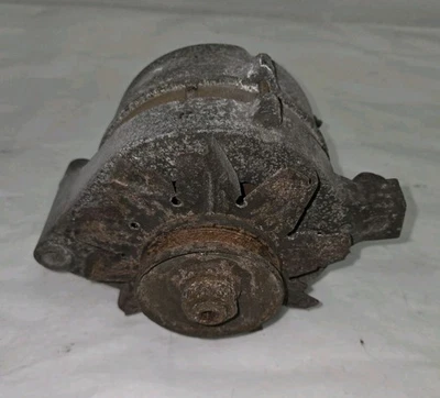 Vintage Motorcraft 60Amp Alternator OEM Fomoco - Image 1 of 4