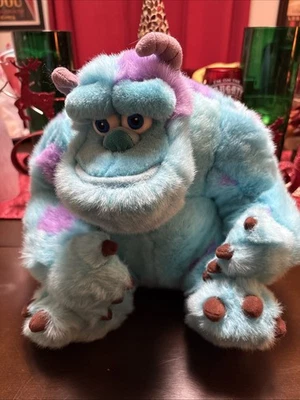 Peluche azul abrazable de 12"" Disney Store Sully Sullivan Monsters Inc. Foto 1 de 3