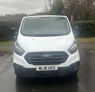 Ford Transit Custom - Image 1 of 4