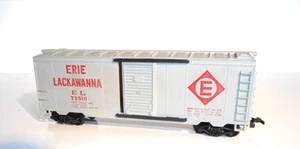 Tyco Boxcar - Erie Lakawanna. Very good complete cond.HO. Plastic wheels.No box - Picture 1 of 9
