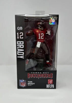 Figura de acción Tom Brady Tampa Bay Buccaneers Imports Dragon NFL Serie 1 Foto 1 de 4