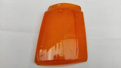 KUNSTSTOFF EDELSTEIN LINSE PFEIL VORNE LINKS TALBOT HORIZON SIMCA HORIZON  - Bild 1 von 4