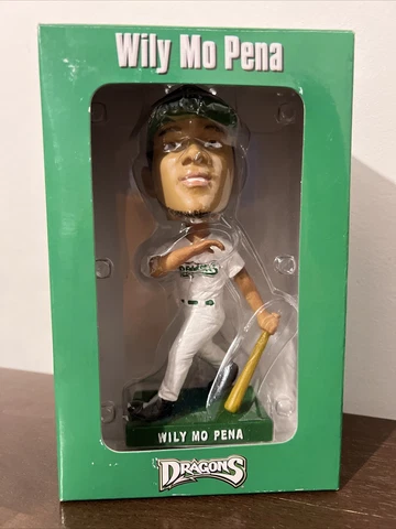 2002 DAYTON DRAGONS WILY MO PENA SEASON TICKET HOLDER SGA BOBBLEHEAD Cover