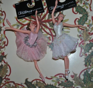 "NEU Weihnachtseinkauf Set/2 Ornament BALLERINA Brünette 7,25" - Bild 1 von 2