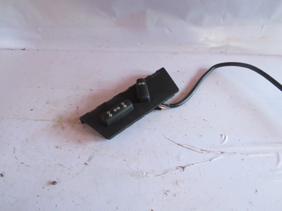 94 VOLVO 960 POWER SEAT SWITCH DRIVERS LEFT - Imagen 1 de 4