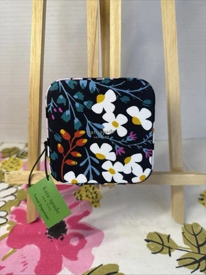 KATE SPADE SWING FALL FLORAL TRAVEL ORGANIZER JEWELRY BOX. 4X4X 2” ZIP ARD. NWT - Image 1 of 4