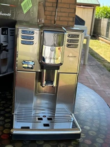 Macchina da caffè automatica Saeco INCANTO HD 8917/01 - Foto 1 di 6