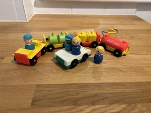 Vintage Fisher Price Little People Airport Bundle 1970s Baggage Handler Jet Fuel - Picture 1 of 4
