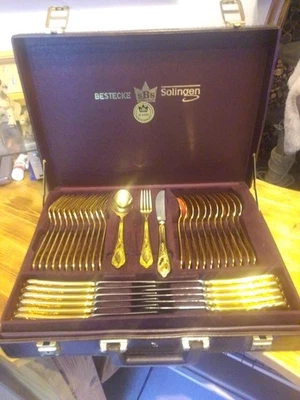 Solingen Besteckset 70-teilig, 23/24 Vergoldet mit Koffer - Bild 1 von 3