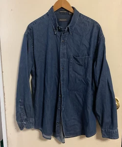 Van Heusen Denim Long Sleeve Button Down Shirt Dark Blue Stone Wash Size M - Picture 1 of 3
