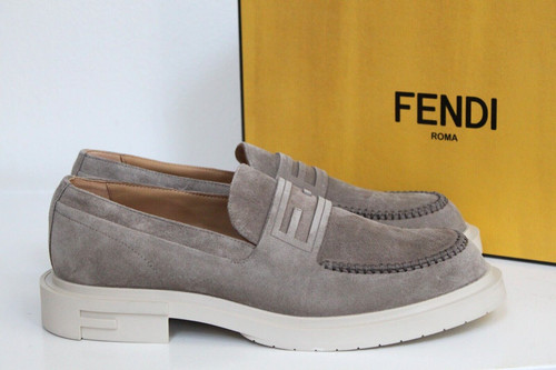 Scarpe mocassino slip on nuove taglia 9 US 8 UK FENDI marrone scamosciato FF telaio logo