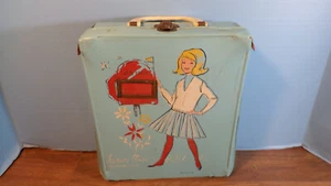 Vintage Junior Miss Wardrobe Case ~ Doll Storage Case ~ Minor Ind ~ Light Blue ~ - Picture 1 of 5