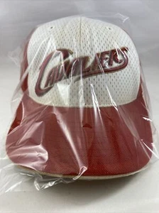Cleveland Cavaliers Mütze Kappe Größe 7 3/8 nicht verstellbar Reebok rot weiß NBA kostenloser Versand - Bild 1 von 10