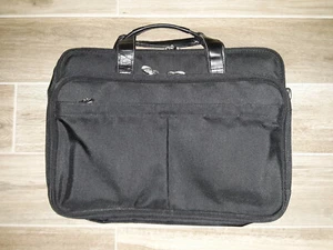 16" McKlein Nylon Laptop/Aktentasche/Flugtasche verstellbarer Reißverschluss in der Mitte - Bild 1 von 4
