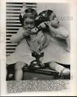 1956 Press Photo Siamese twins Napit and Prissana after separation in D.C.
