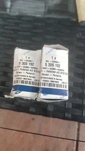 Sensore di parcheggio - Ford (FR3Z-15K859-A) - Foto 1 di 1