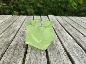 PARTYLITE TEELICHT-GLAS DESIGN GRÜN 7 CM - Bild 1 von 1