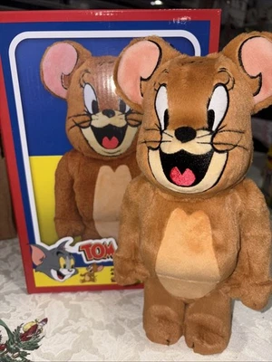 Bearbrick Tom y Jerry (versión disfraz de Jerry) 400% Foto 1 de 2