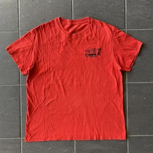 Camiseta roja de colección 2011 Canon AIPP Photography Awards Sydney Hanes talla L - Imagen 1 de 8