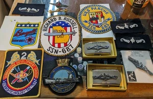 Lot of US Navy Submarine Patches Belt Buckles, Pins. - Picture 1 of 10