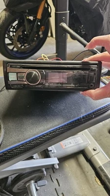 stereo auto bluetooth Alpine - Immagine 1 di 4