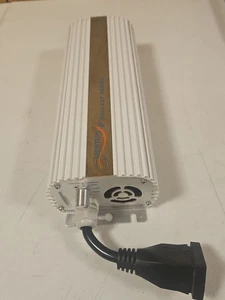 Quantum 600 Watt Dimmable Electronic Ballast 600W HPS/MH 120/240VAC White - Picture 1 of 9