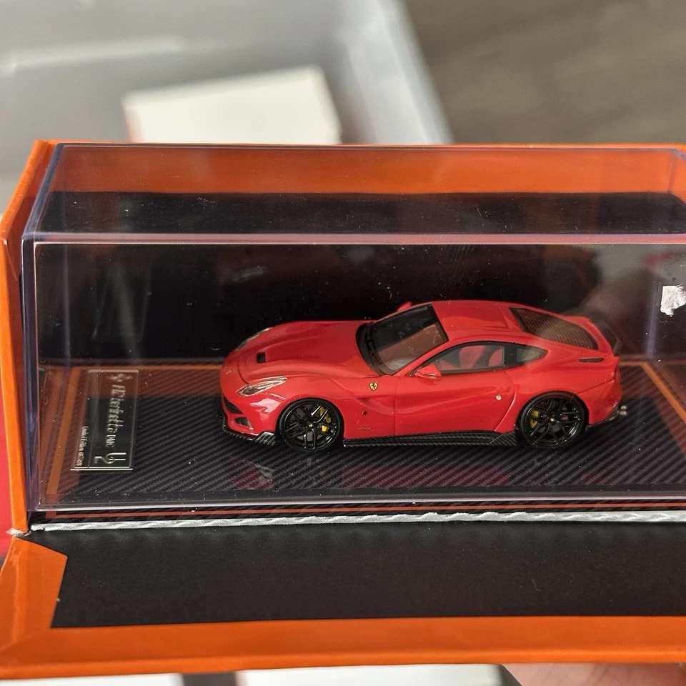 U2 1/64 Ferrari F12 Berlinetta DMC Resin Model Car - Image 1 of 1