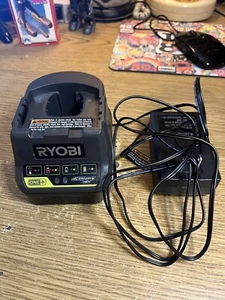 New Ryobi Battery Charger P118B ONE+ 18V Li-Ion Genuine - Picture 1 of 8