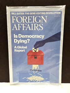 Foreign Affairs Magazine May/June 2018 Vol. 97 No. 3 Is Democracy Dying? - Imagen 1 de 2