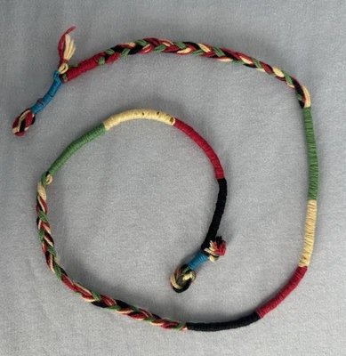 Cadena retenedor anteojos hilo hecho a mano colores rasta rojo verde amarillo negro 24" Foto 1 de 4