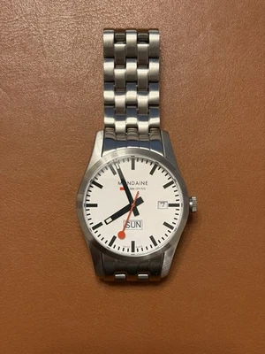 Mondaine Sport Caballeros Día Fecha 30340 Foto 1 de 4