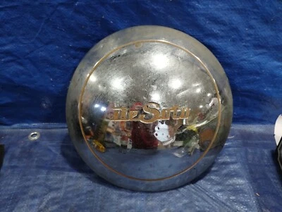 Un (1) tapacubos de pobreza para plato de perro DeSoto de los años 40-50 OEM 11,0" Foto 1 de 4