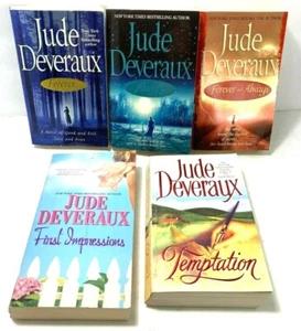 Jude Deveraux NY Times Best Seller Lot of 5 Books - Picture 1 of 2