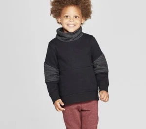 Oshkosh Bgosh 2T Sweatshirt - Picture 1 of 6
