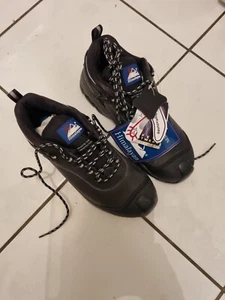 Himalayan safety shoes size 7 - Picture 1 of 3