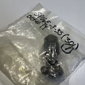 *NEW* AMPHENOL AEROSPACE SP06E-8-3S (301) CIRCULAR CONNECTOR - Picture 1 of 2