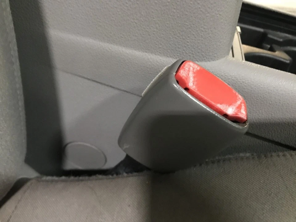 Seat Belt Front Driver Buckle Fits 06-09 G6 2661894 Foto 1 de 1